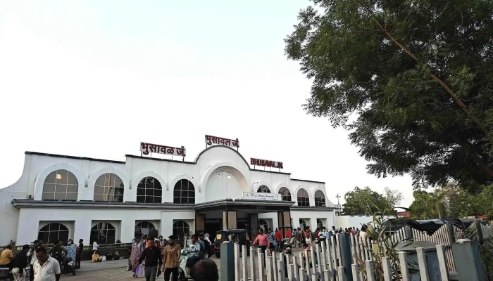 Bhusawal Junction -  Putiyvai - Bhusawal, புசாவல்