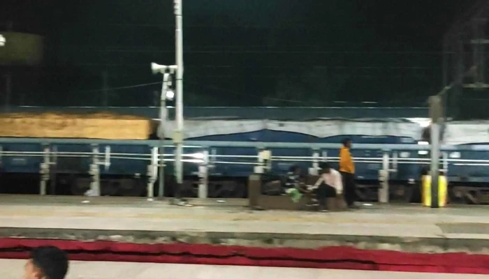 Bhusawal Junction -  ரயில்வே சேவைகள் - Bhusawal, புசாவல்