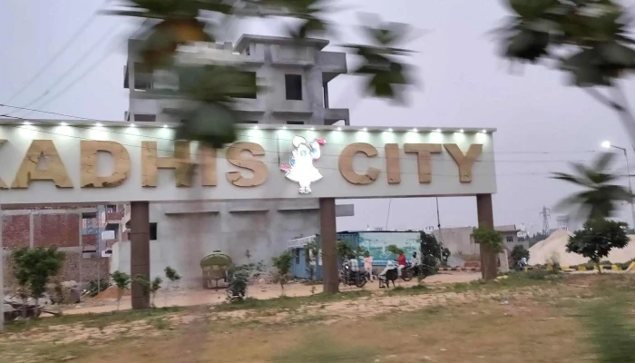 Dwarkadhis City Dharuhera -  கருத்துகள் - Dharuhera, குர்ஜார் கடல்