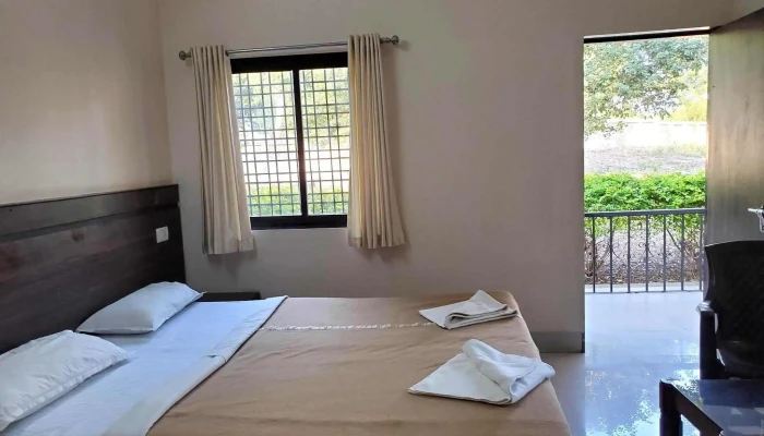 Emttici Ricaatt Loonnnaar Arraikll - Lonar, லோனார்