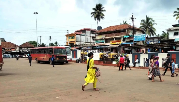Kudal St Bus Stand தள்ளுபடிகள் - Kudal, குடால்