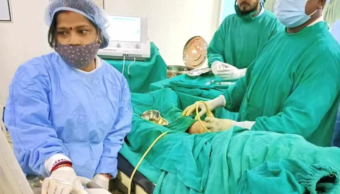 Nims Hospital -  அங்கே எவ்வாறு செல்வது - Faridabad, ஃபரிதாபாத்
