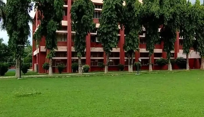 Nit Kurucceettiraa Viittiyoo - Thanesar, தானேசர்