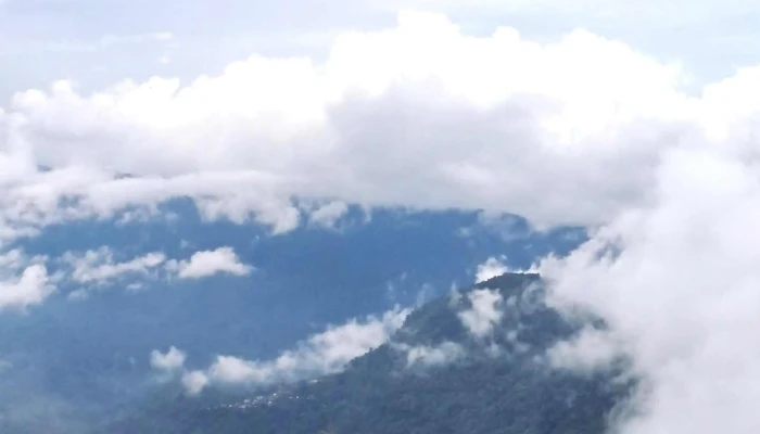 Nohsngithiang Falls View Point -  இன்ஸ்டாகிராம் - Lad Ryngud, லட ர்ய்ந்குது