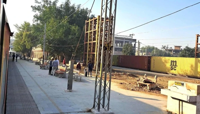 Plvaal ரயில்வே நிலையம் - Palwal, பல்வால்றுரல்