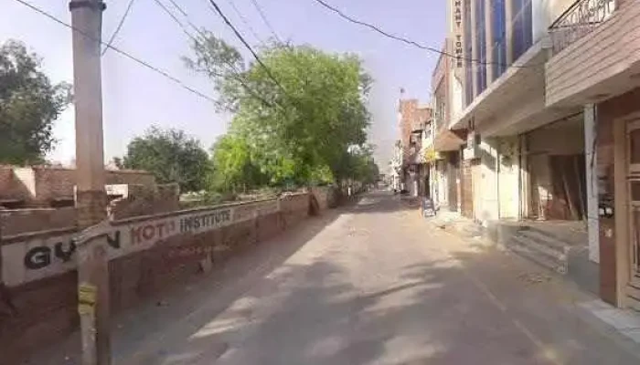 Poostt Aapiis Ellaam - Mandi Dabwali, மண்டி டப்வாளி