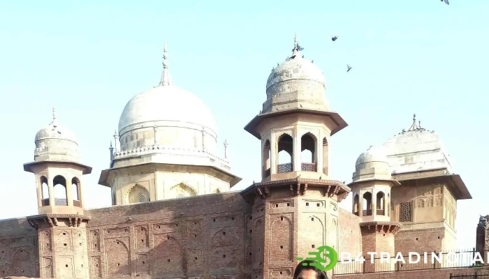 Sheikh Chilli Tomb -  Putiyvai - Thanesar, தானேசர்