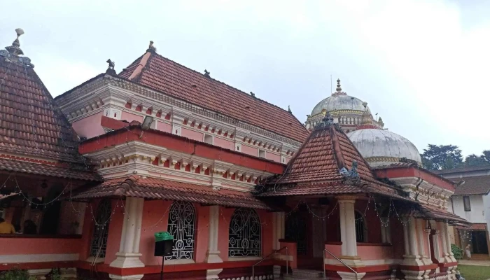 Shri Nageshi Temple, - Donshiwado