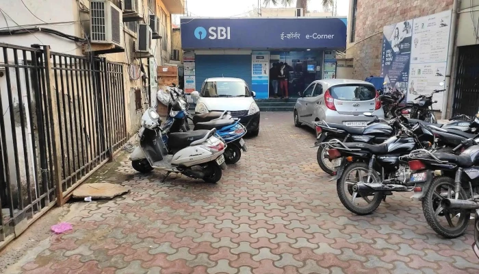 State Bank Of India Palwal -  Ellaam - Palwal, பவல்ல்