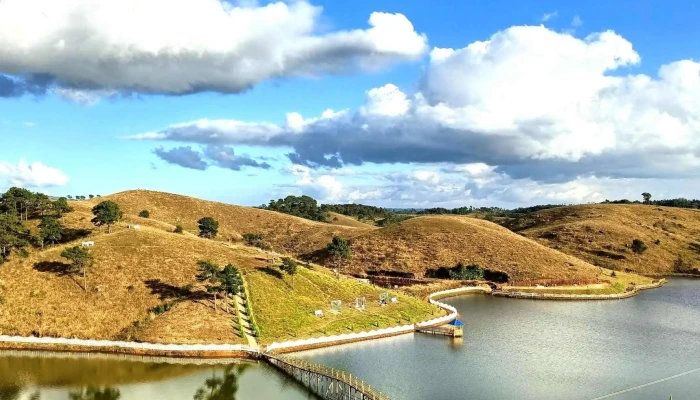 Syllei -  Iawkhein Lakes சுற்றுலா பயணி ஈர்ப்பிடங்கள் - Nongstoin