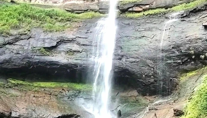Zenith Waterfall -  புகைப்படங்கள் - Khopoli